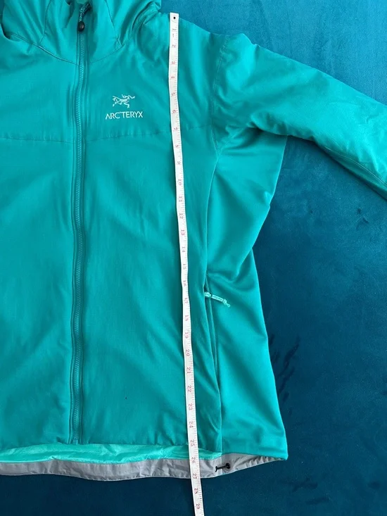 Arc'teryx Atom LT Softshell Jacket - Picture 3 of 11